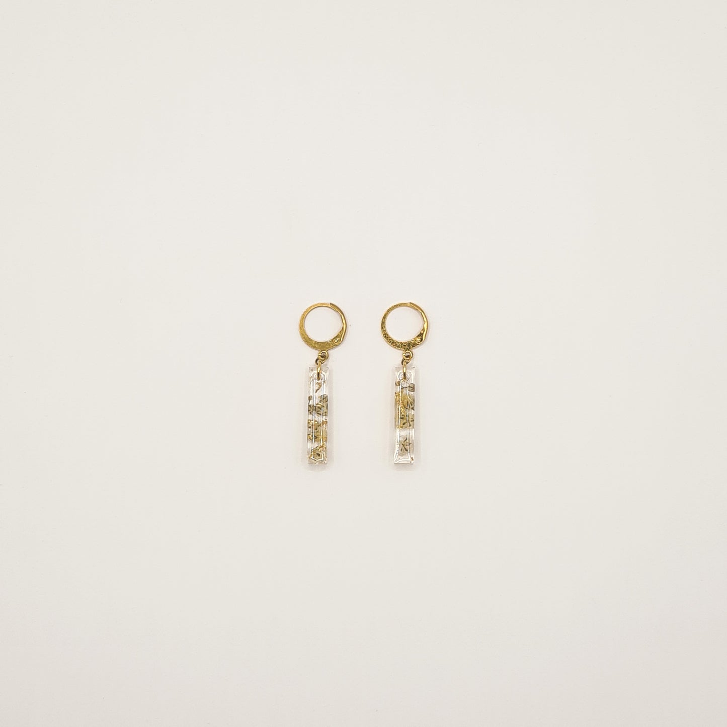 Flora Neutra Den Haag Linear Earrings