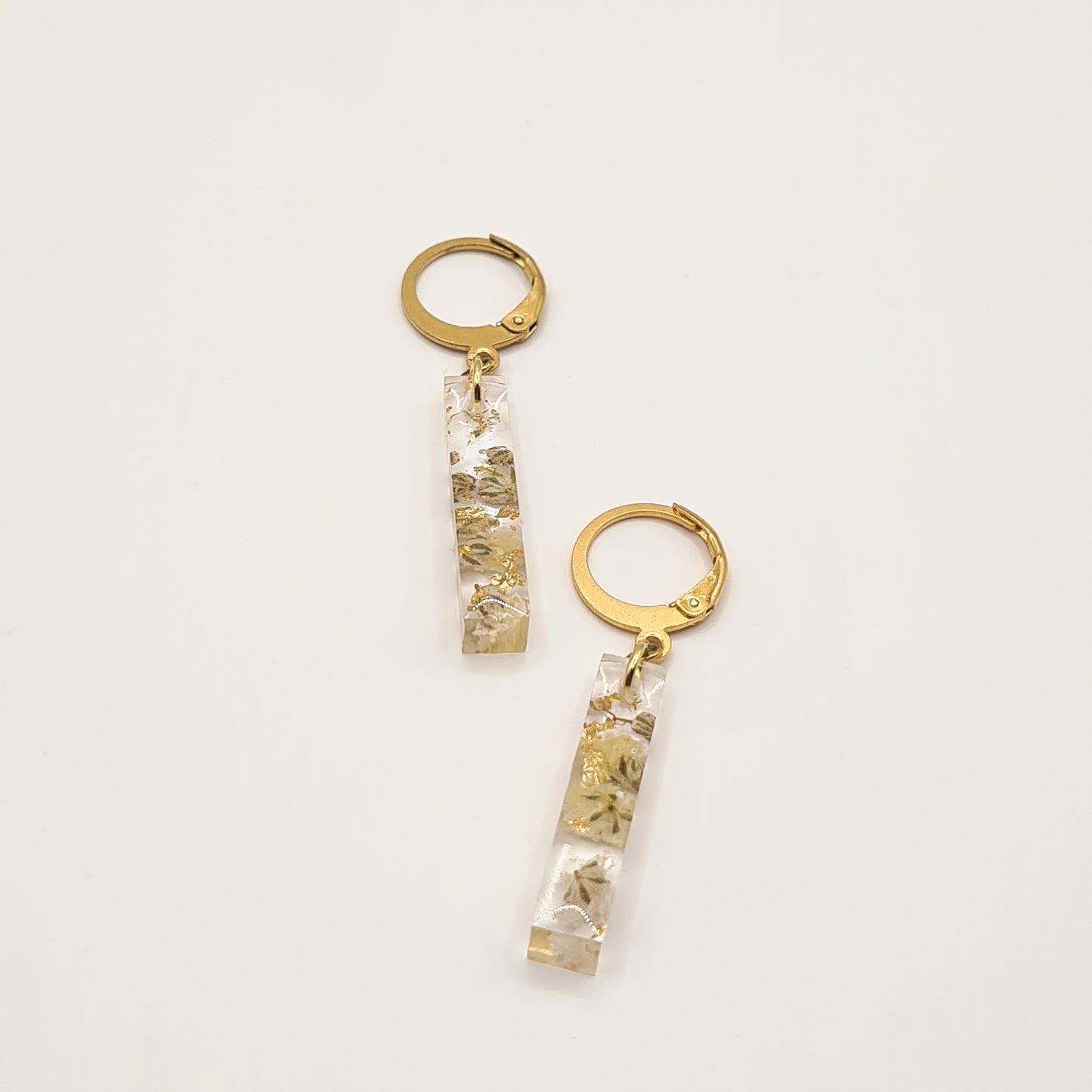 Flora Neutra Den Haag Linear Earrings