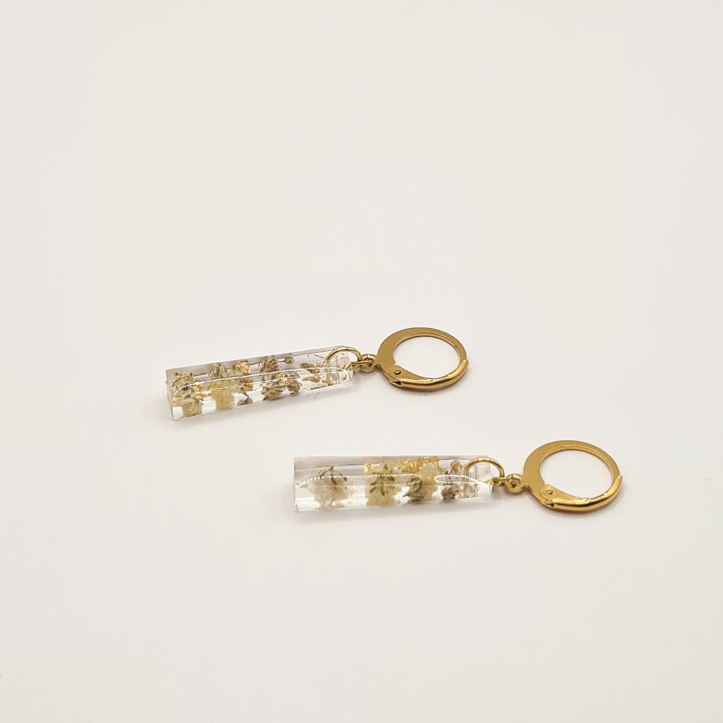 Flora Neutra Den Haag Linear Earrings