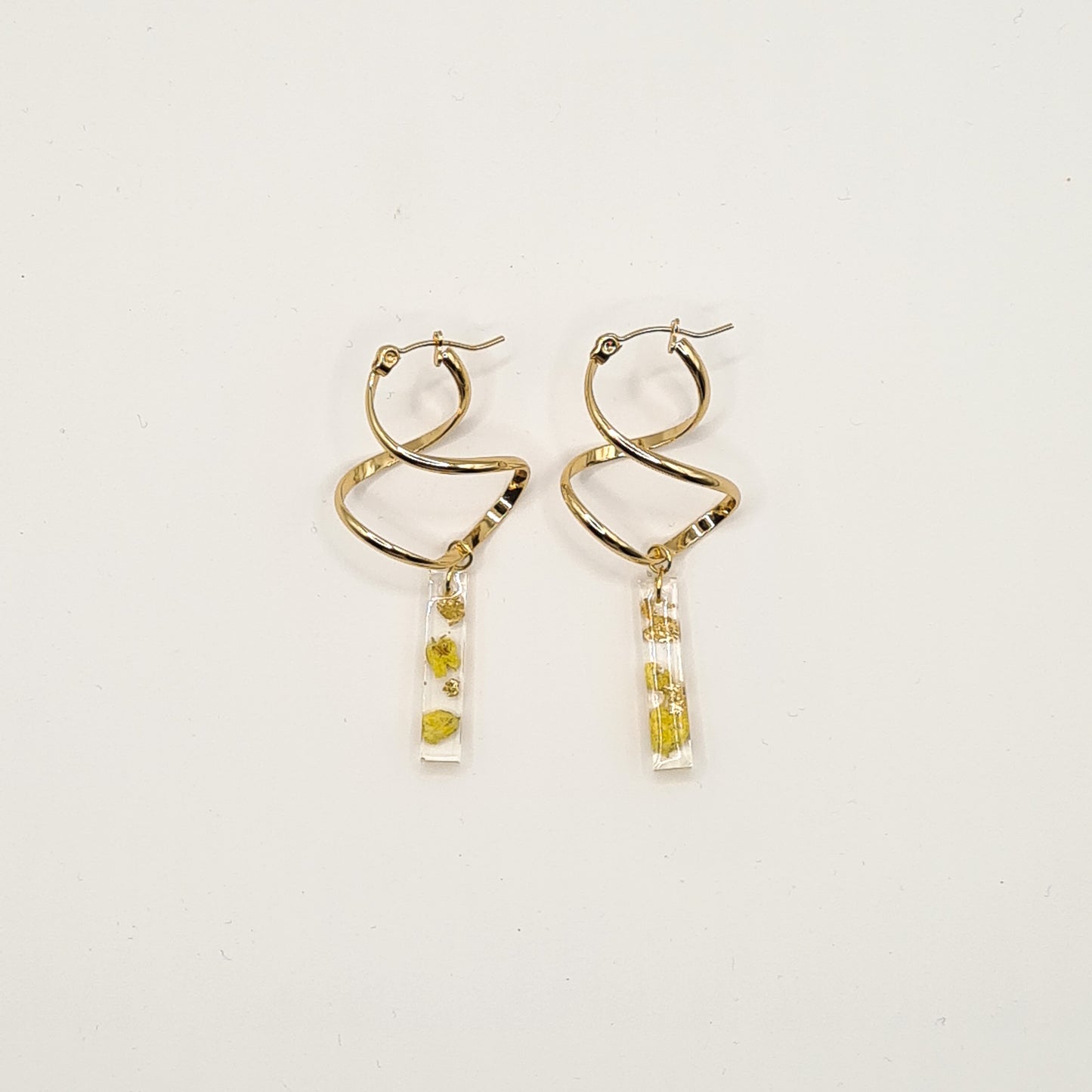 Sunny Amsterdam Linear Golden Spiral Earrings